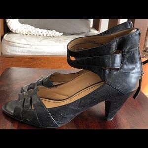 Nine West Size 8 open toe heels